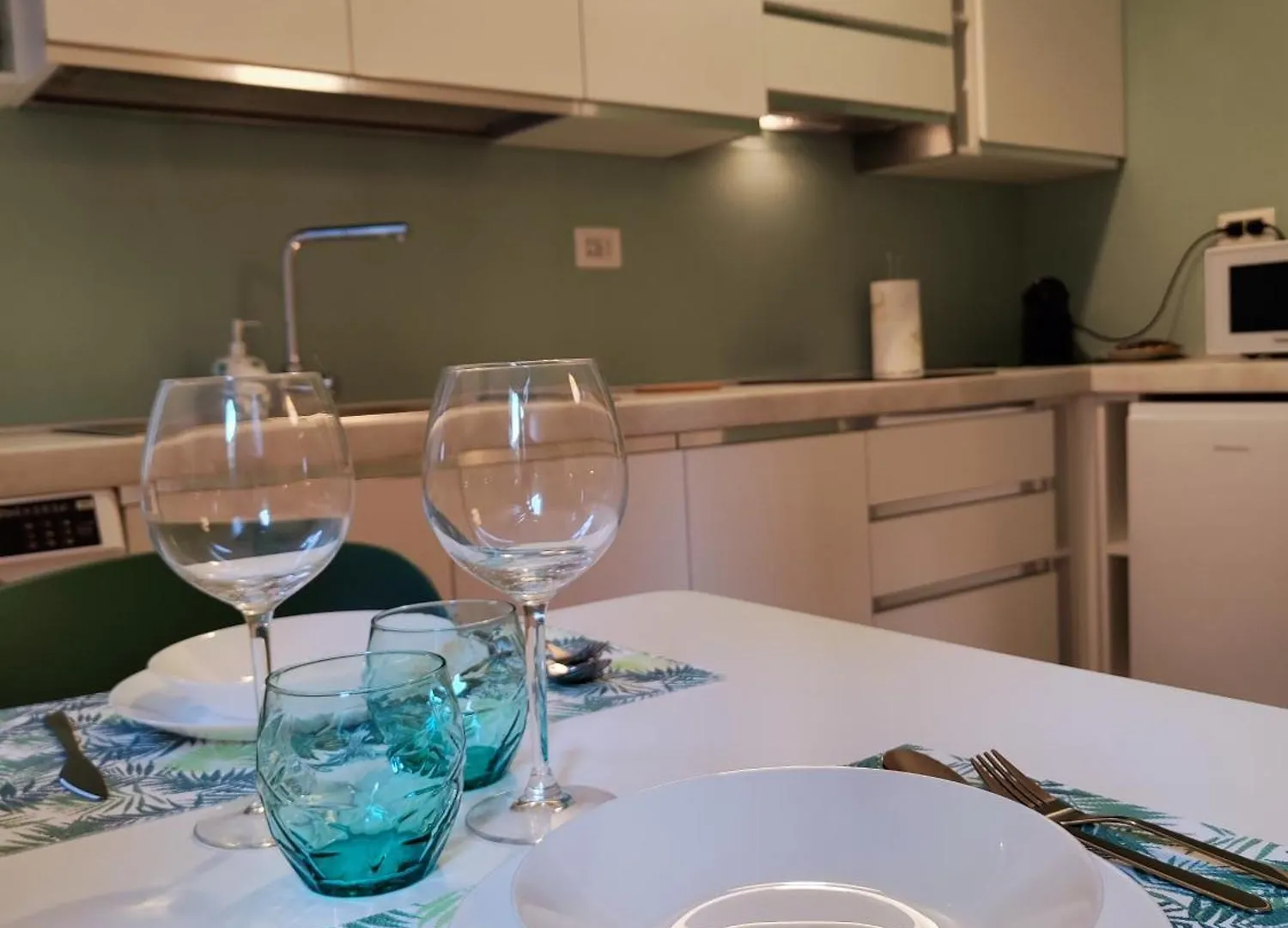 Green Studio Apartment Dergano Metro Station Μιλάνο Ιταλία